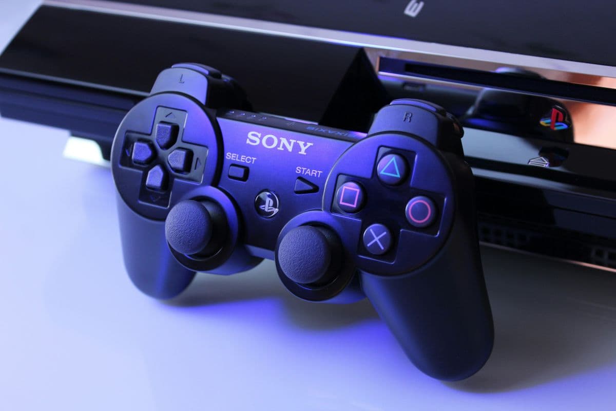 Discover the Sony ZV-E10: The Best Value for Money Option for Short Form Content