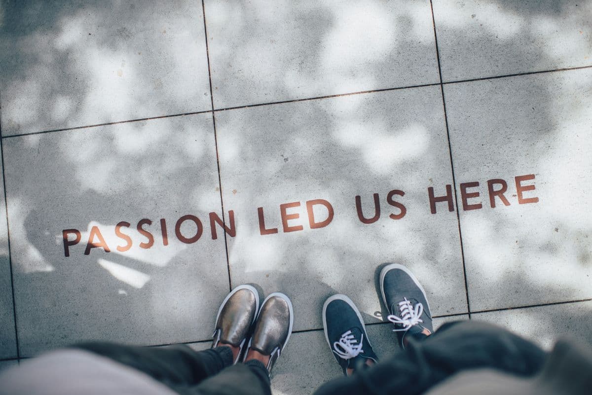 How to Create a Successful Blog: From Domain Registration to Hosting